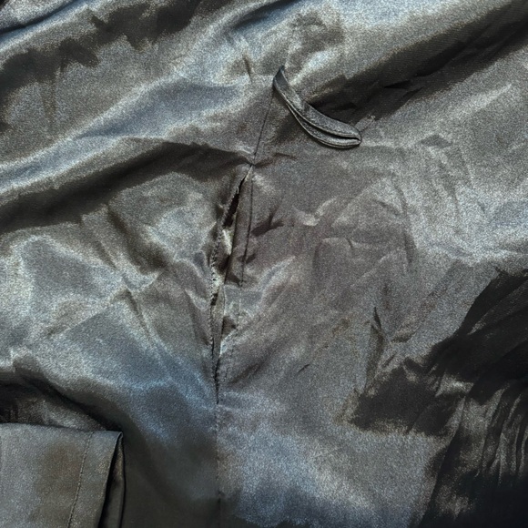 Black Torrid Robe - Picture 7 of 9